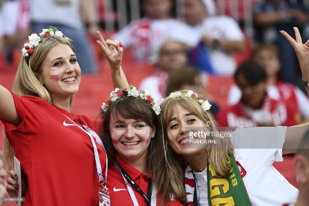 Futbol bayramının gözəlləri -  FOTOLAR